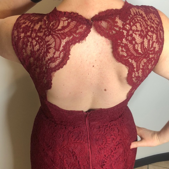 „Host pick“ Dessy Collection Bridesmaids Dress - Picture 3 of 10